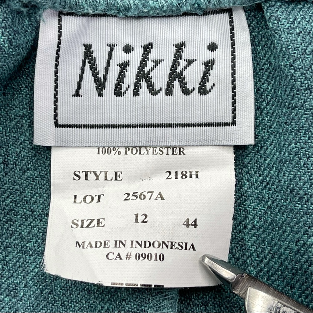Nikki Suit Vintage (2 Piece) Size 12 - Picture 5 of 9